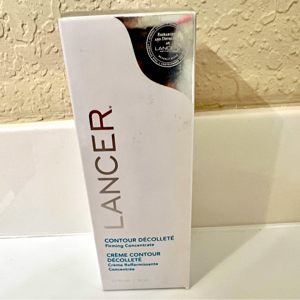SOLD New Lancer Contour Décolleté-Firming Concentrate Neck Tightening Cream
